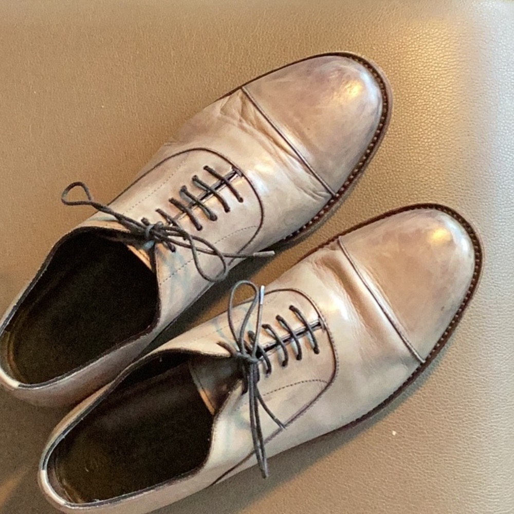 Georgio Armani bone colour dress shoes